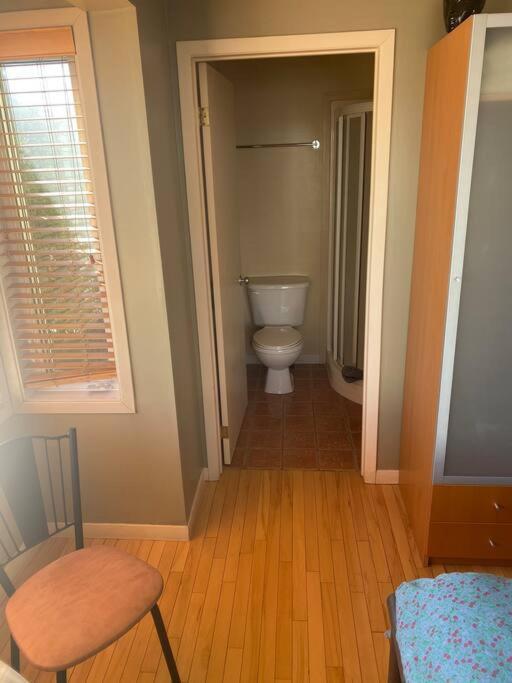 Chez Emma Hostel Gatineau Ngoại thất bức ảnh
