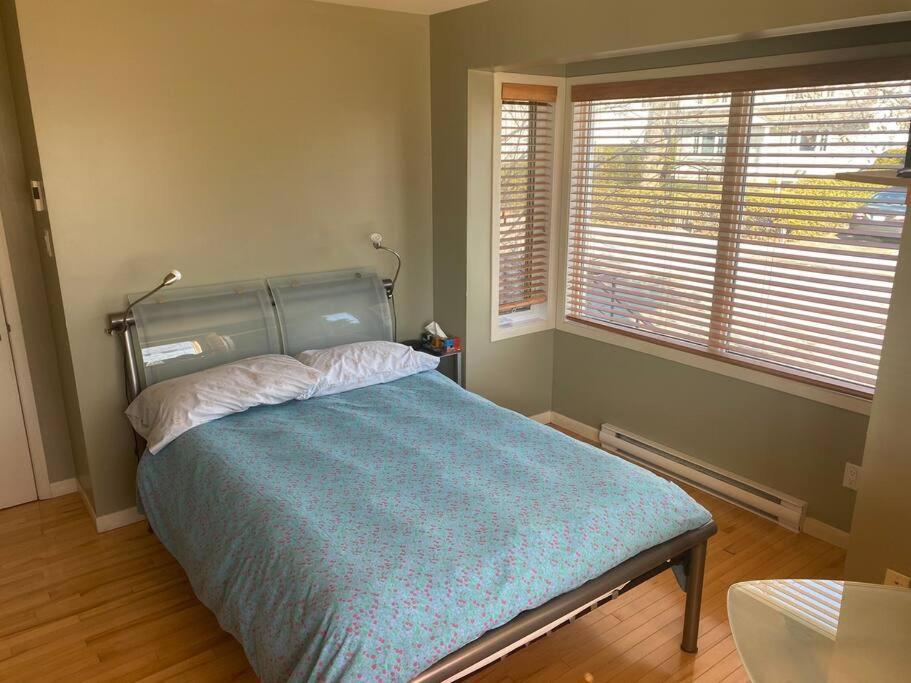 Chez Emma Hostel Gatineau Ngoại thất bức ảnh